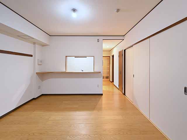 松山刑務所職員宿舎新営　バリアフリー対応住戸 食堂・居間